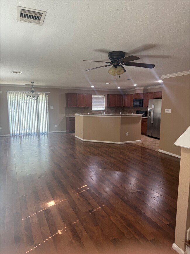 Building Photo - 15326 Trinity Meadow Dr