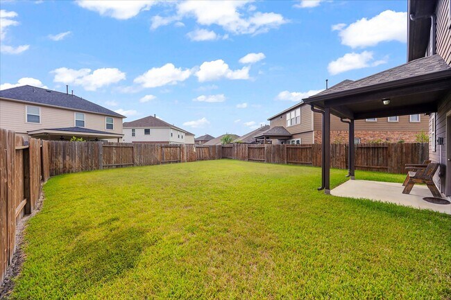 Building Photo - 15015 Hope Hills Ln