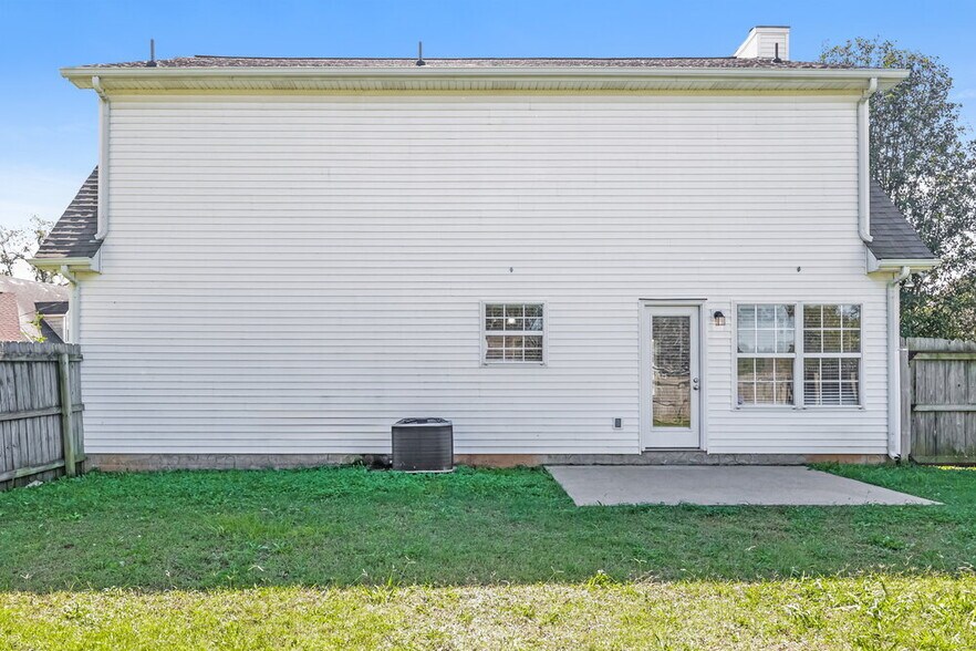 Building Photo - 2655 Tanima Ct