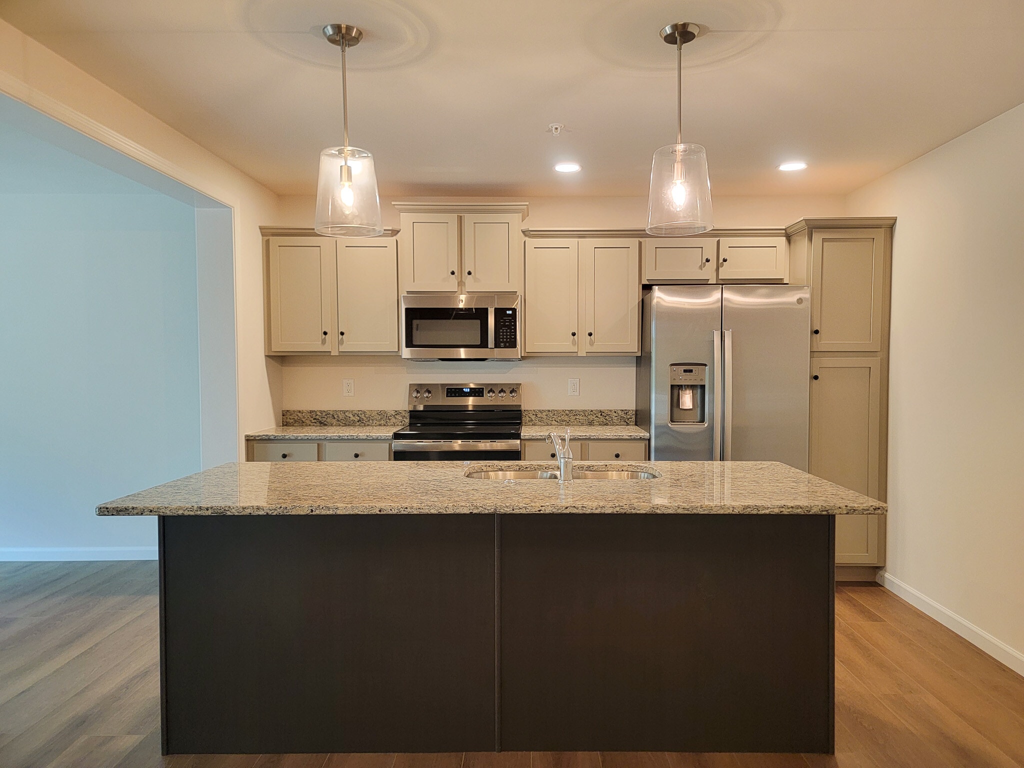 Building Photo - 145 Beech Tree Ct