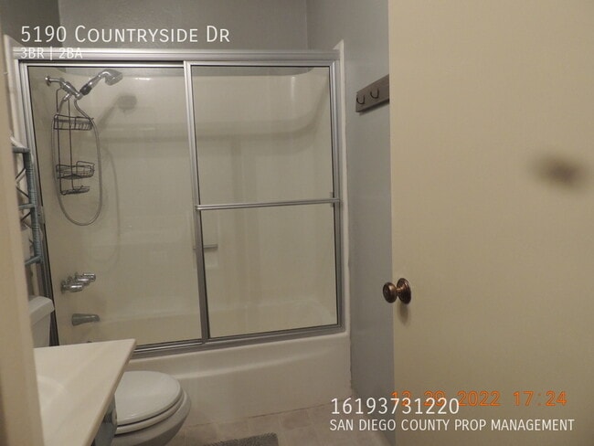 Building Photo - 5190 Countryside Dr