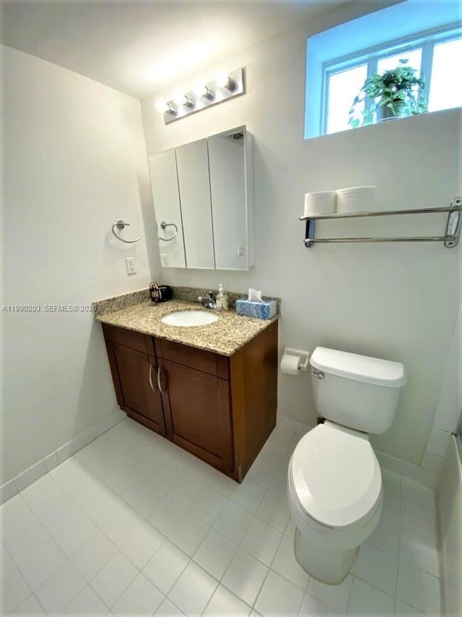 Building Photo - 7266 SW 88th St