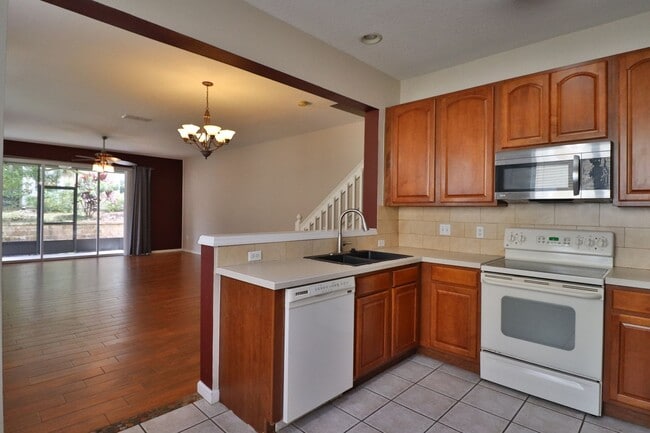 Building Photo - Winter Park Town Home