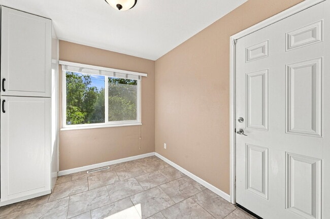 Building Photo - $2,345.95, 5-bed, 2.5-bathroom located in Colorado Springs with a fenced backyard.