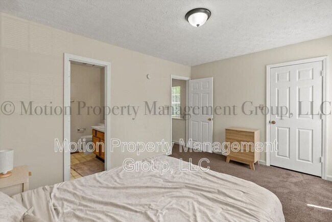 Building Photo - 6426 Charter Way