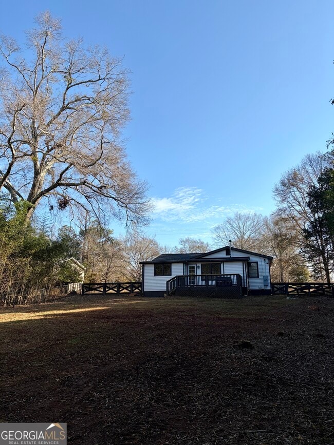 Building Photo - 2061 Simonton Bridge Rd