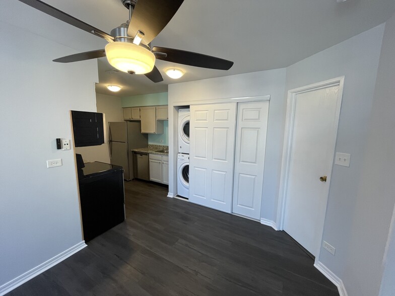 Building Photo - 1426 E Wyndham Cir