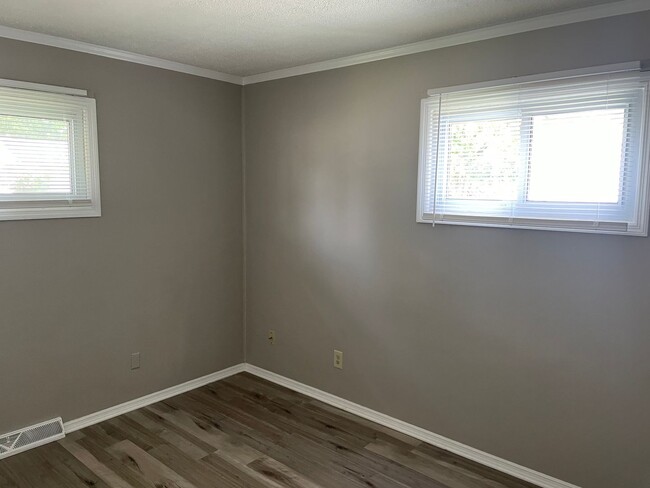 Building Photo - House for rent in Kettering City School Di...