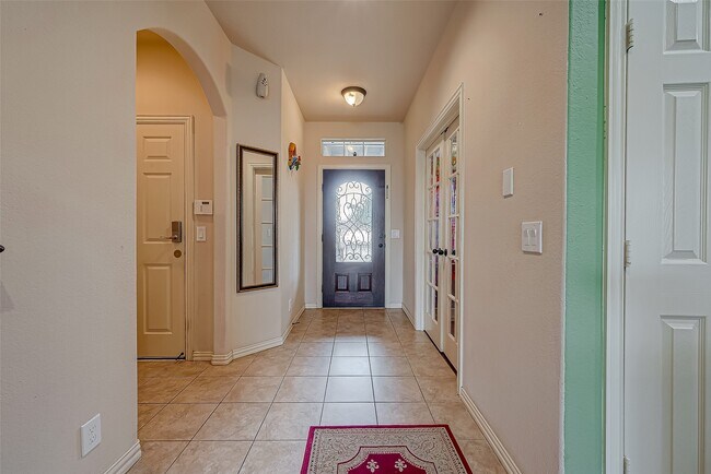 Building Photo - 5626 Jay Thrush Dr
