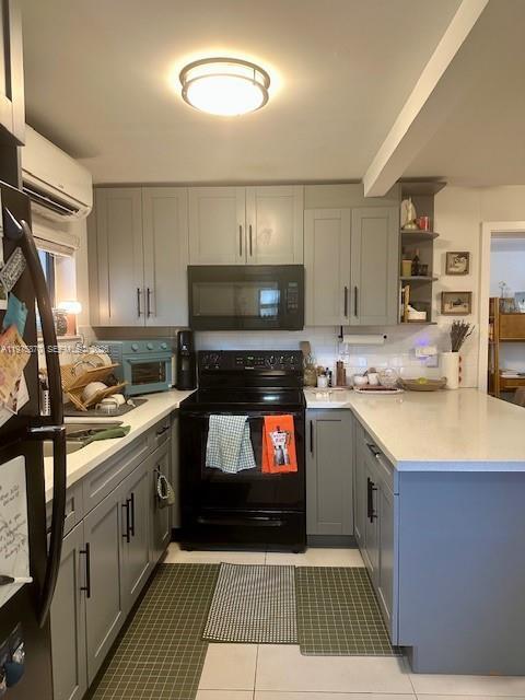 Building Photo - 1750 NE 144th St