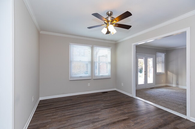 Three Bedroom Apartment - Berkshire Commons