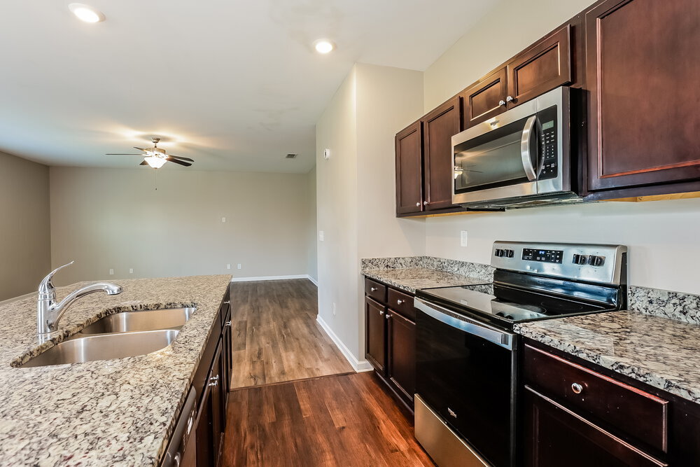 Building Photo - 3740 Place Dr