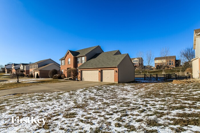 Building Photo - 5158 Grandin Ridge Dr