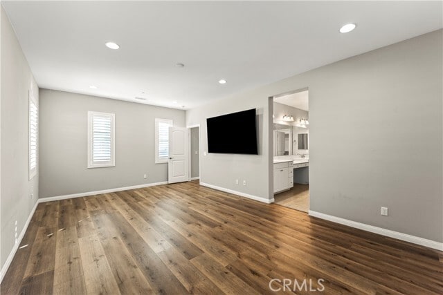Building Photo - 120 Yellow Pine