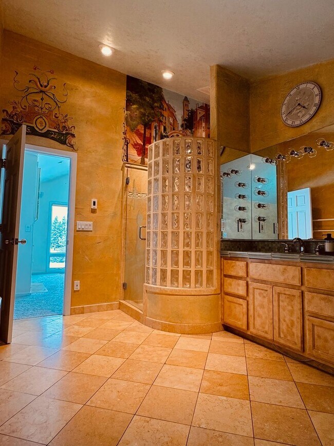 Building Photo - HUGE Custom-Designed Dream Home bordering Indian Meadows Preserve!