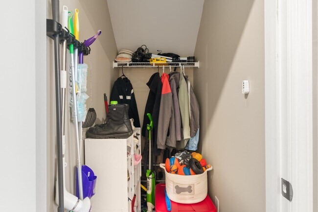 Building Photo - 103 Cardinal Flower Ct