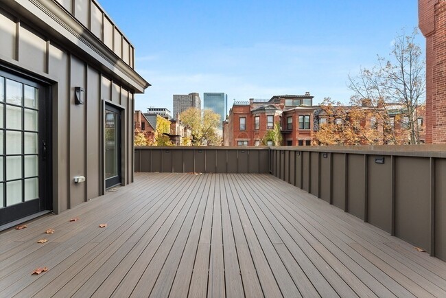 Building Photo - 136 St Botolph St