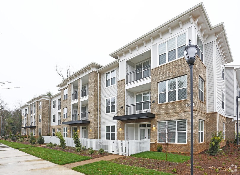Primary Photo - Overture Cotswold 55+ Active Adult Apartment Homes