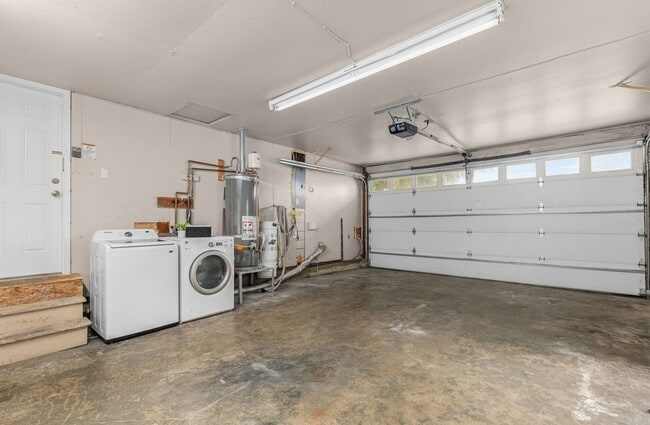 Building Photo - Cozy 3BD/2BTH Lynnwood Rambler for Lease!