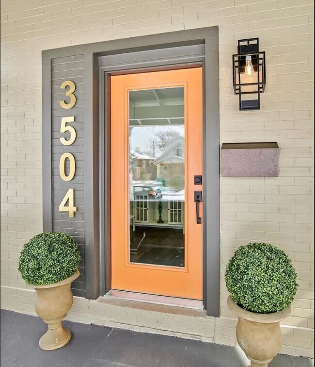 Building Photo - 3504 N Gaylord St