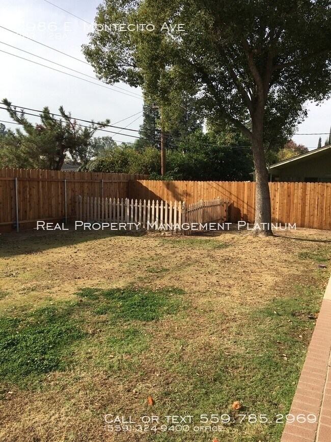 Building Photo - 5986 E Montecito Ave
