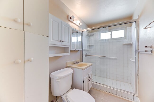 Building Photo - 402 Ilmenite Way