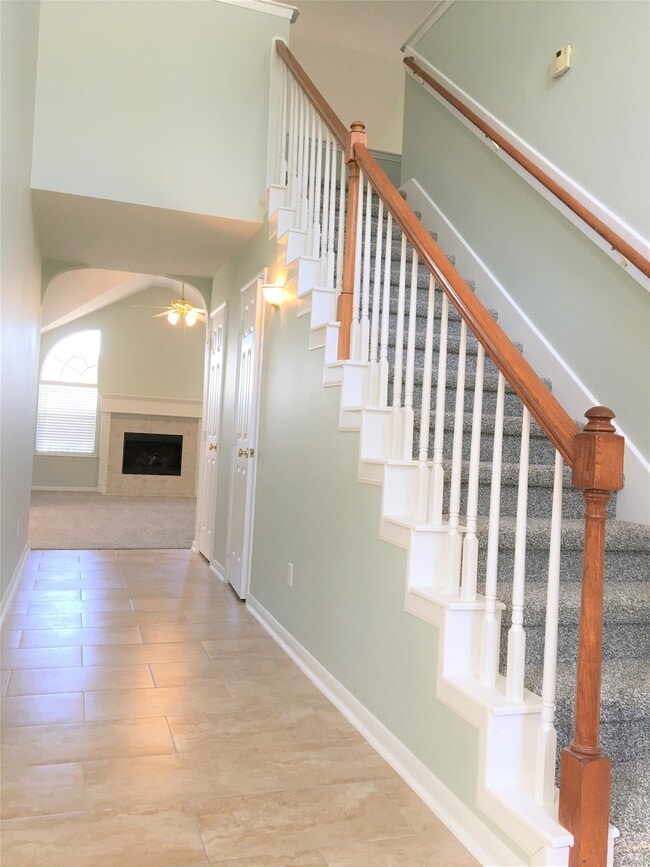 Building Photo - 7510 Danehill Dr