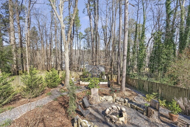 Building Photo - 3102 Alston Dr