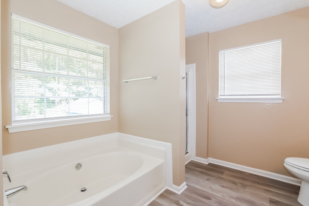 Building Photo - 2442 Rosedale Creek Dr