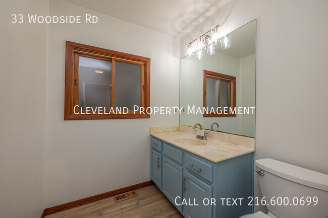 Building Photo - 33 Woodside Rd