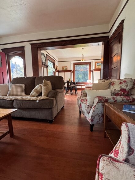 Living Room - 95389 Haynes Way Ln