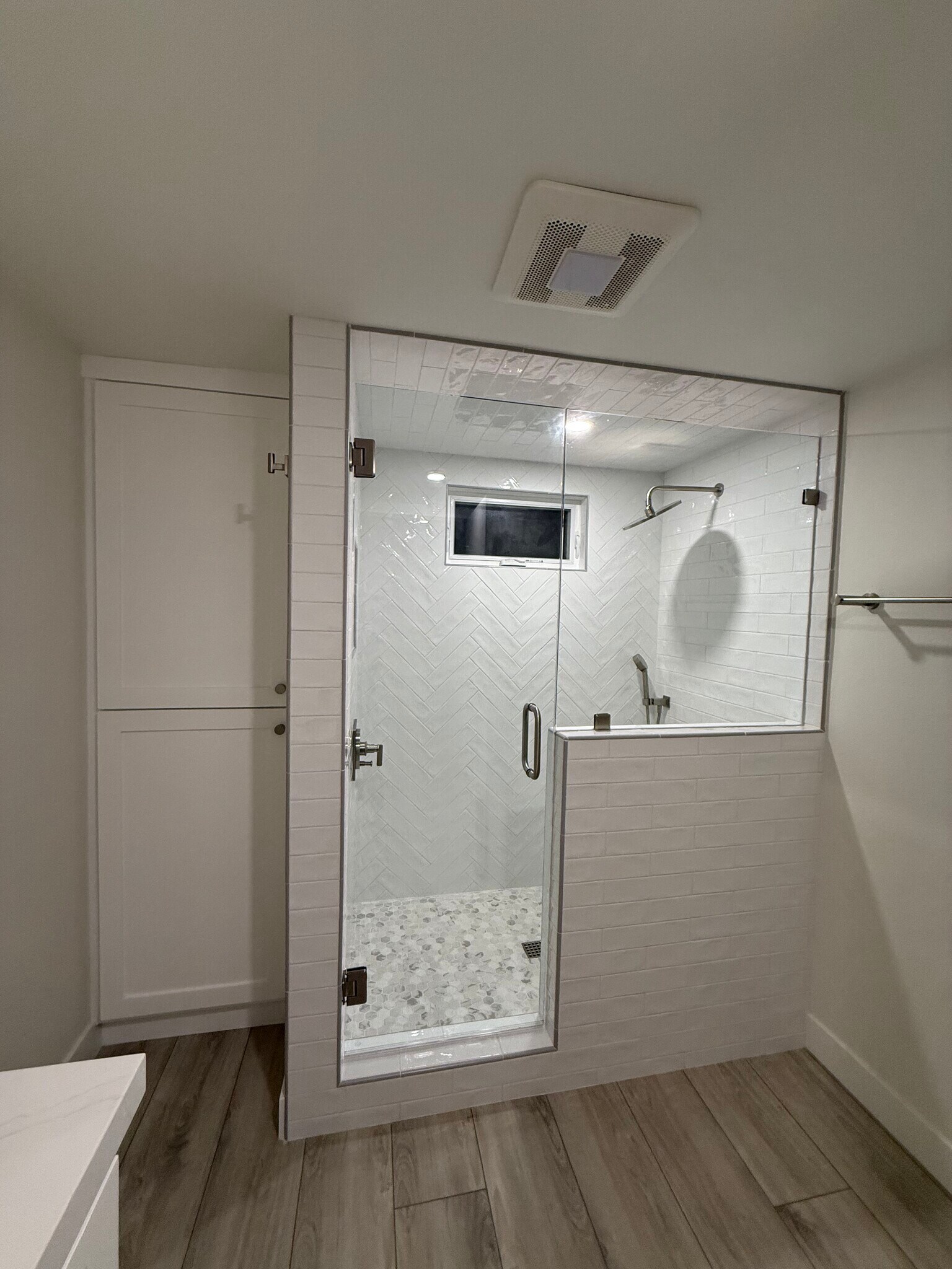 Building Photo - 271 Termino Ave