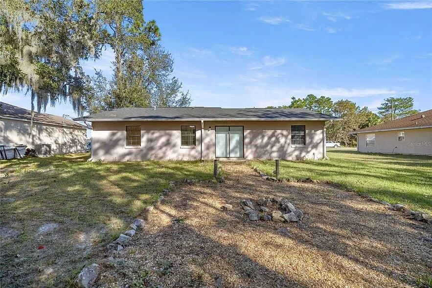 Building Photo - 78 Hemlock Dr