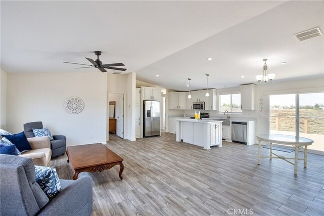 Building Photo - 35892 Meadow Ridge Rd