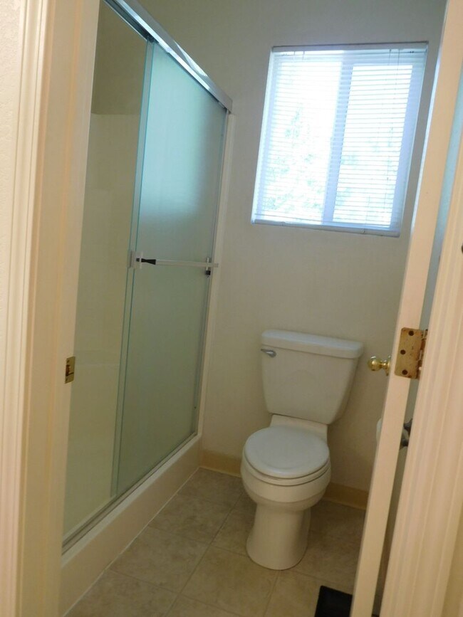 Building Photo - Damonte Ranch Single Level Home