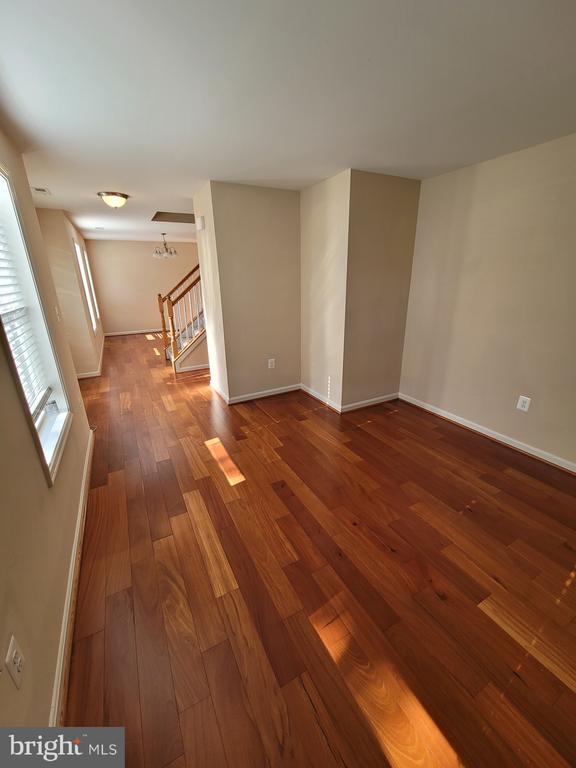 Building Photo - 141 Jefferson Rd