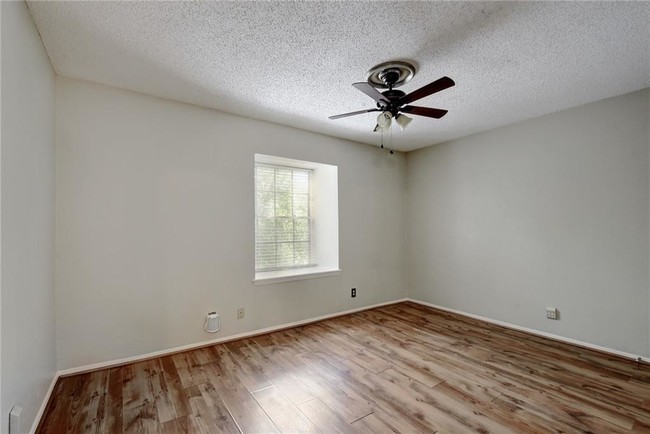 Building Photo - 7801 Shoal Creek Blvd