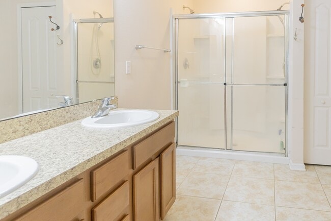 Building Photo - 112 Celtic Wedding Dr
