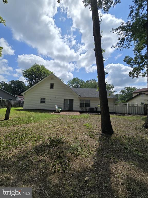 Building Photo - 1136 Hamlin Rd