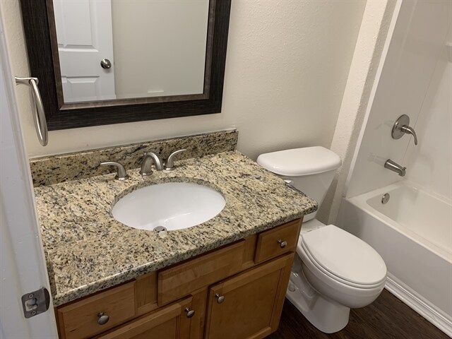 Building Photo - 98 Marisco Way