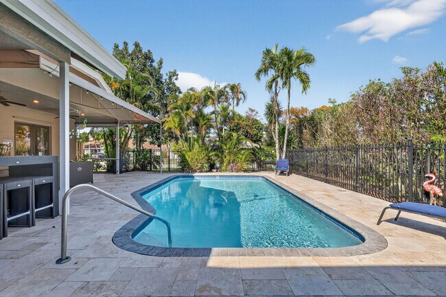 Building Photo - 1500 Firethorn Dr