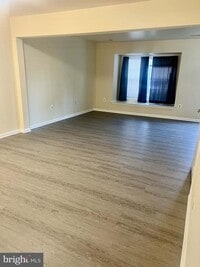 Building Photo - 2753 Bixby Rd