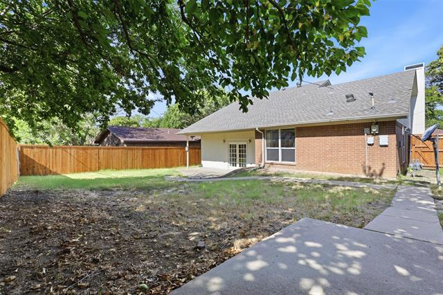 Building Photo - 8782 Marilyn Dr