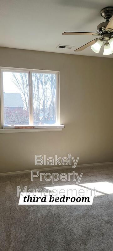 Building Photo - 11298 W Stallion Ln