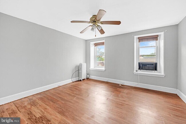 Building Photo - 131 Vassar St