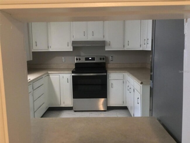 Building Photo - 10568 Dixon Dr