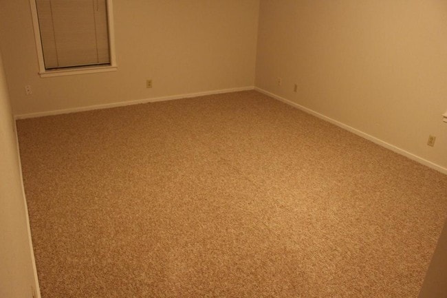 Building Photo - 3544 Shell