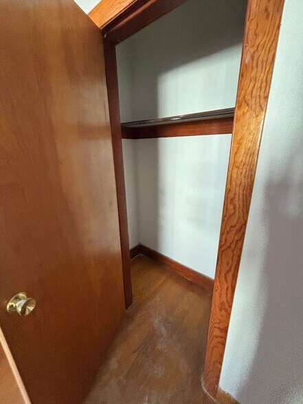 Building Photo - 115 Bennington St