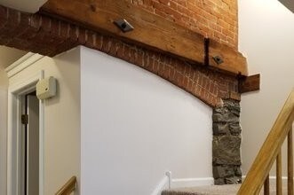 Building Photo - 35 E 6th St