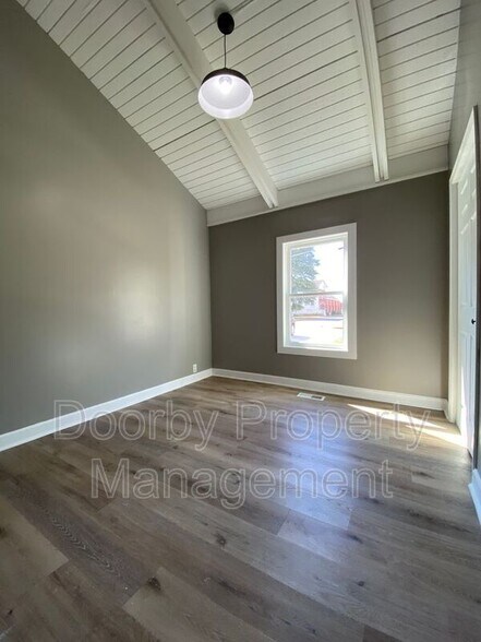 Building Photo - 1119 Pierce St